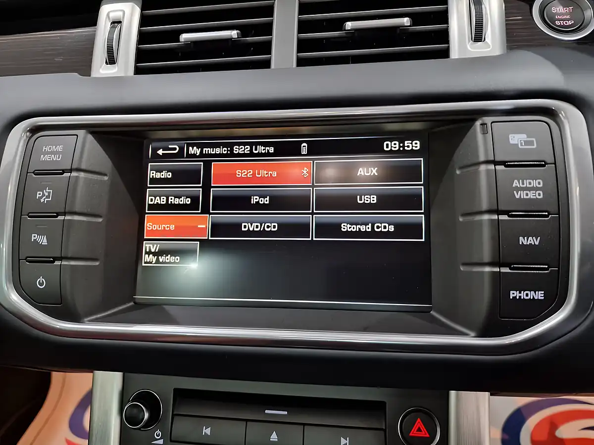 Used 2015 Land Rover Range Rover Evoque Dynamic Lux Firenze Red - Interior and Exterior details 12