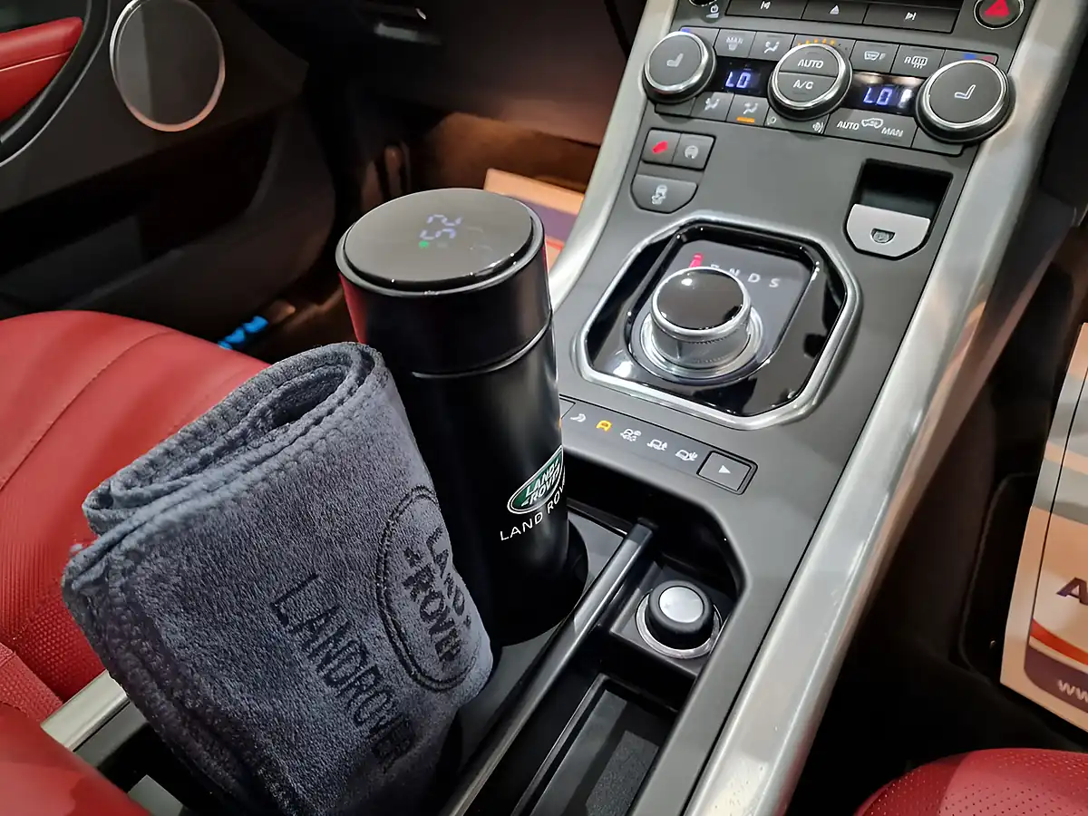 Used 2015 Land Rover Range Rover Evoque Dynamic Lux Firenze Red - Interior and Exterior details 18