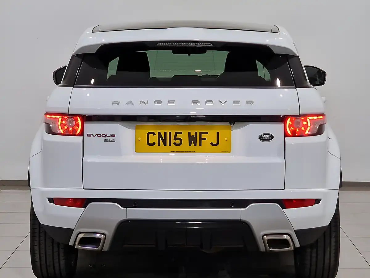 Used 2015 Land Rover Range Rover Evoque Dynamic Lux White - Interior and Exterior details 5