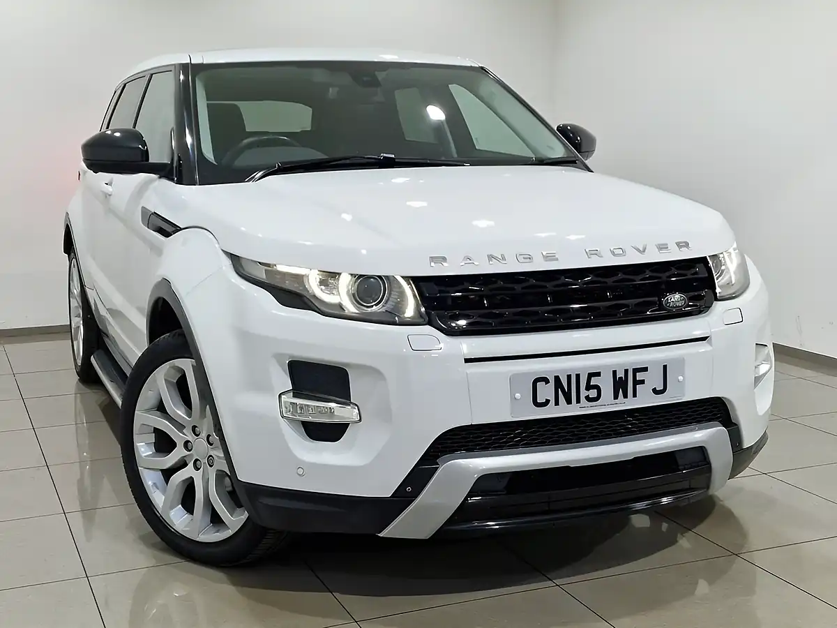 Used 2015 Land Rover Range Rover Evoque Dynamic Lux White - Interior and Exterior details 8
