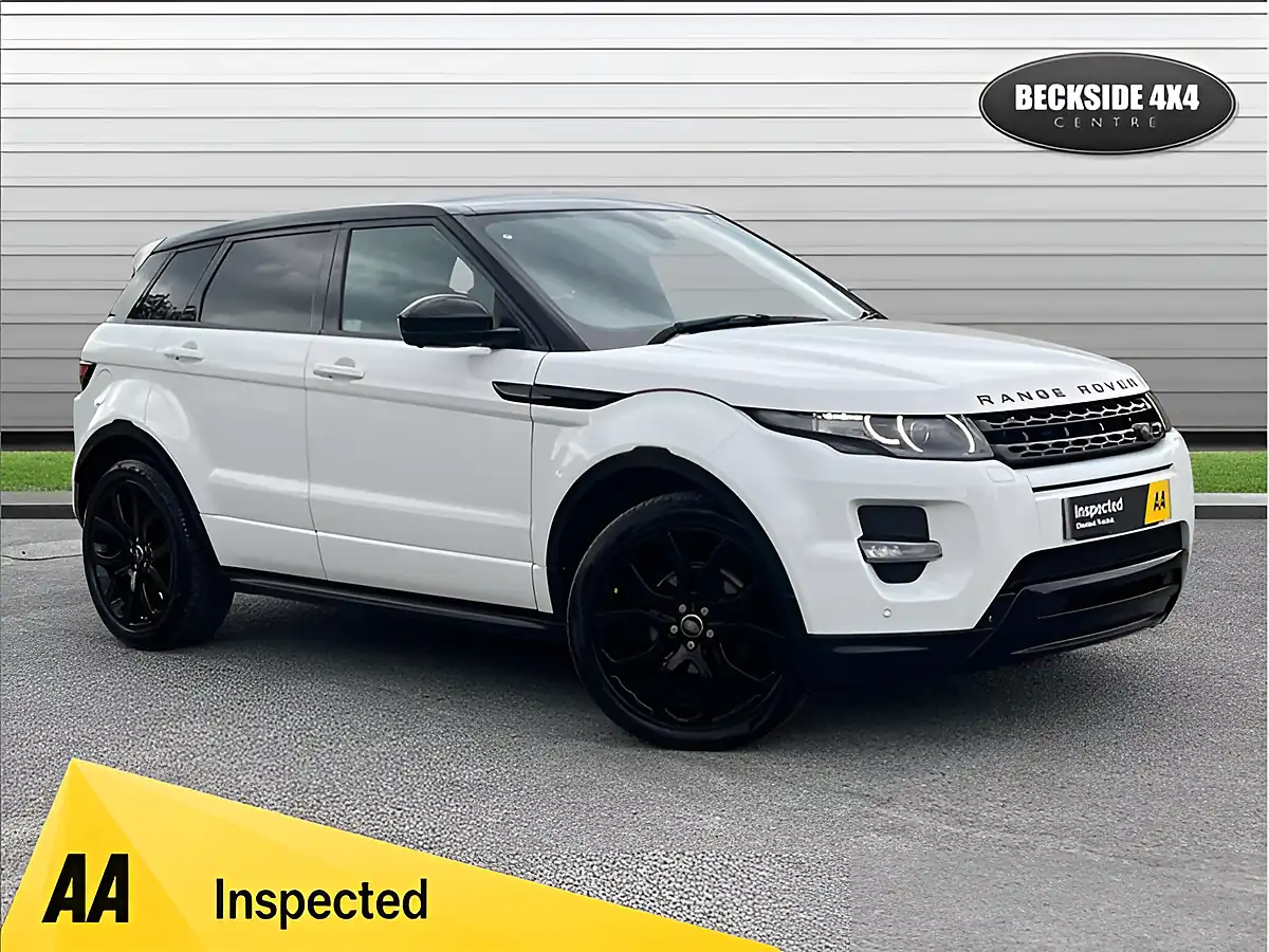Used 2015 Land Rover Range Rover Evoque Dynamic Luxury Fuji White - Front View