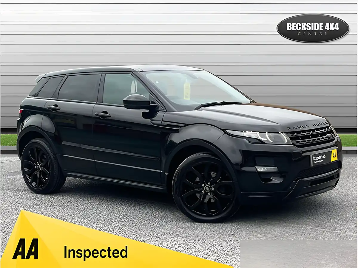 Used 2015 Land Rover Range Rover Evoque Dynamic Luxury Santorini Black - Front View