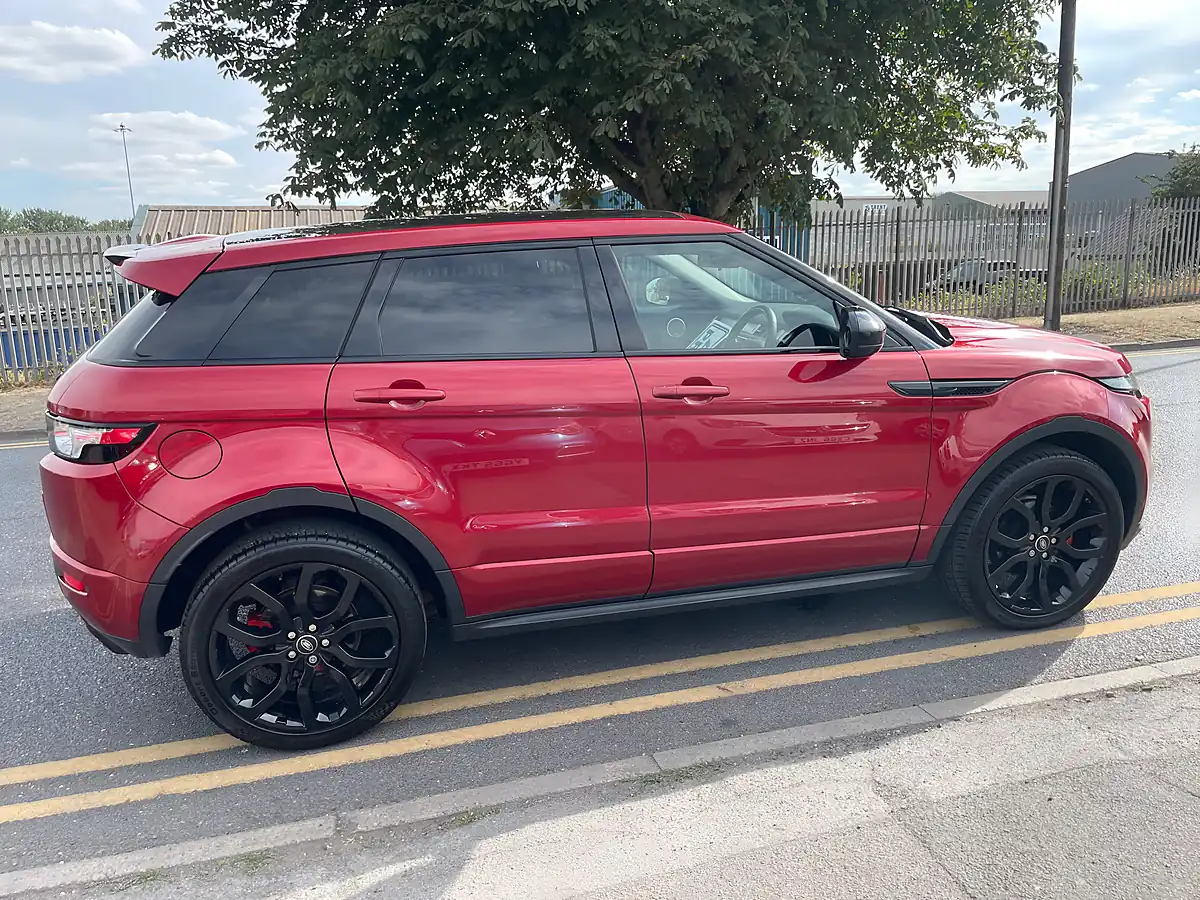 Used 2015 Land Rover Range Rover Evoque Dynamic Red - Interior and Exterior details 7