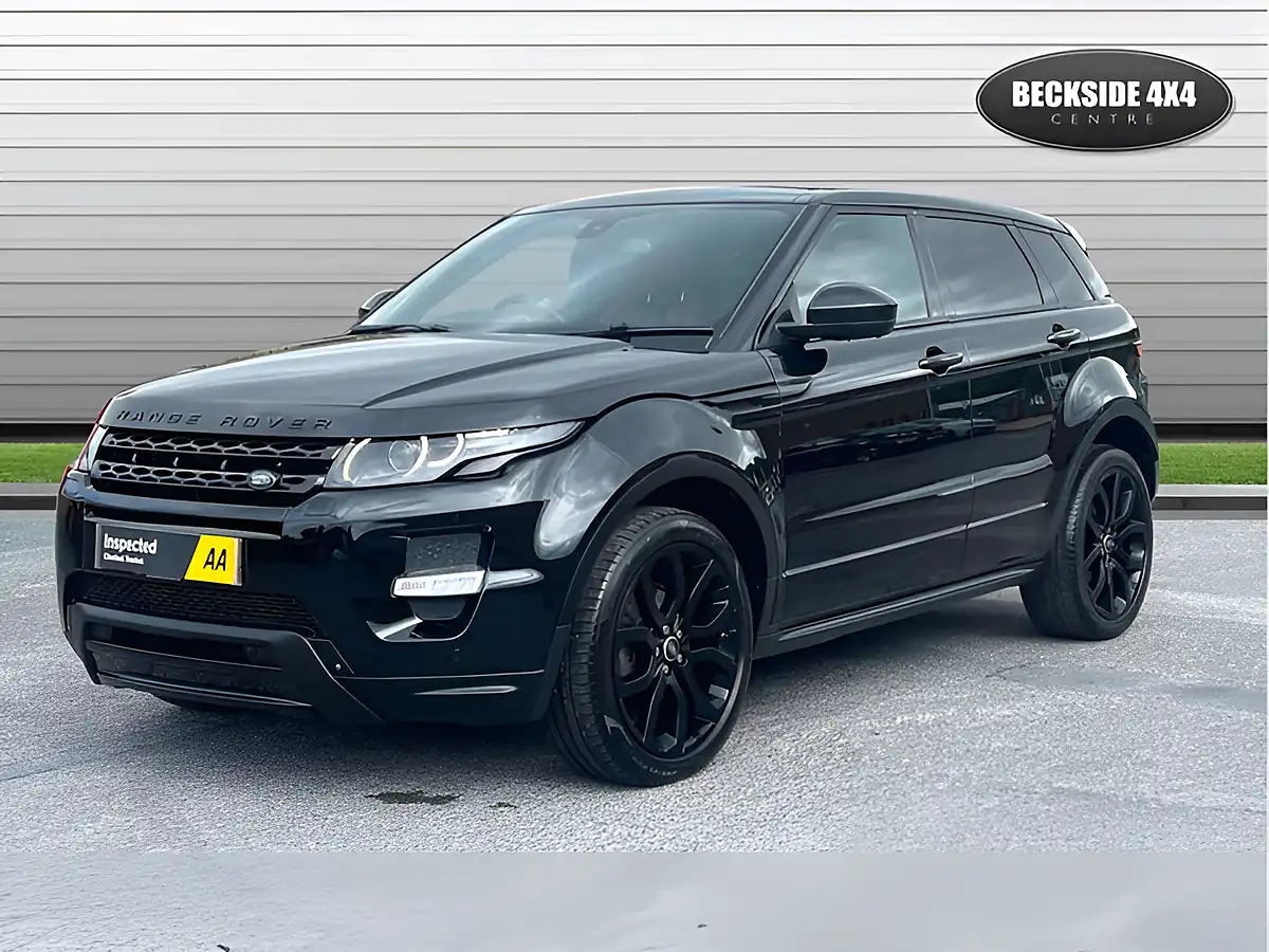 Used 2015 Land Rover Range Rover Evoque Dynamic Santorini Black - Interior and Exterior details 5