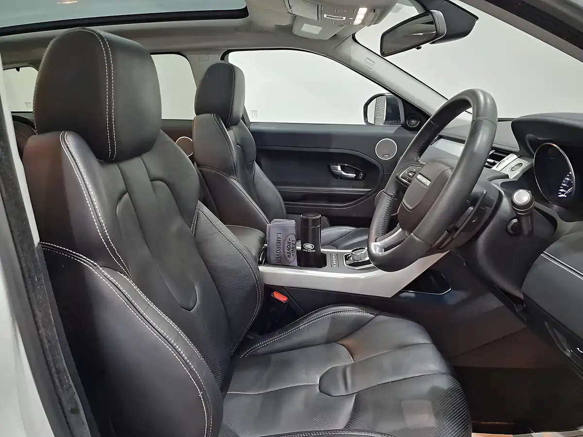 Used 2015 Land Rover Range Rover Evoque Dynamic White - Interior and Exterior details 10