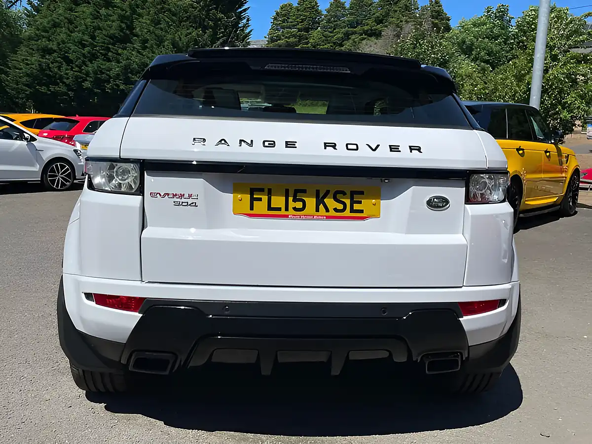 Used 2015 Land Rover Range Rover Evoque Dynamic White - Interior and Exterior details 9