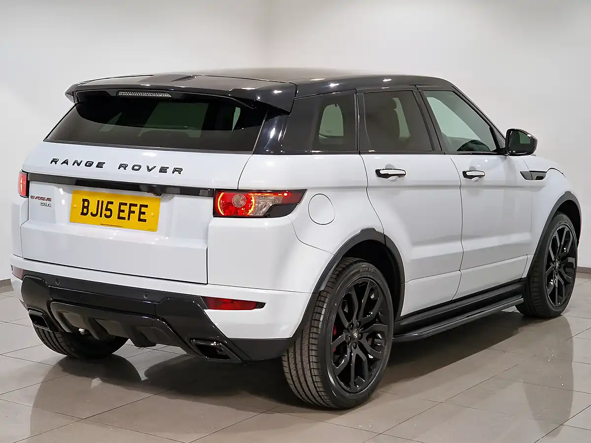 Used 2015 Land Rover Range Rover Evoque Dynamic White - Interior and Exterior details 6