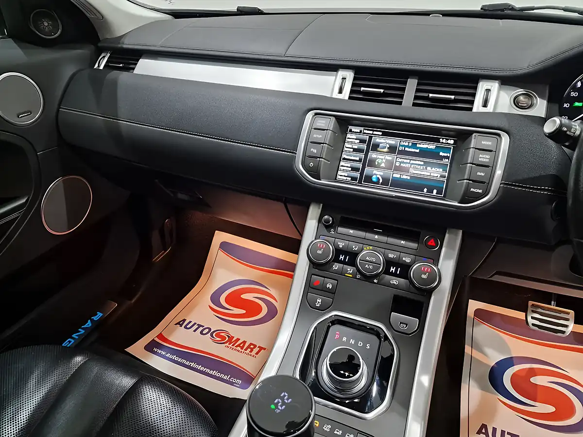 Used 2015 Land Rover Range Rover Evoque Dynamic White - Interior and Exterior details 11