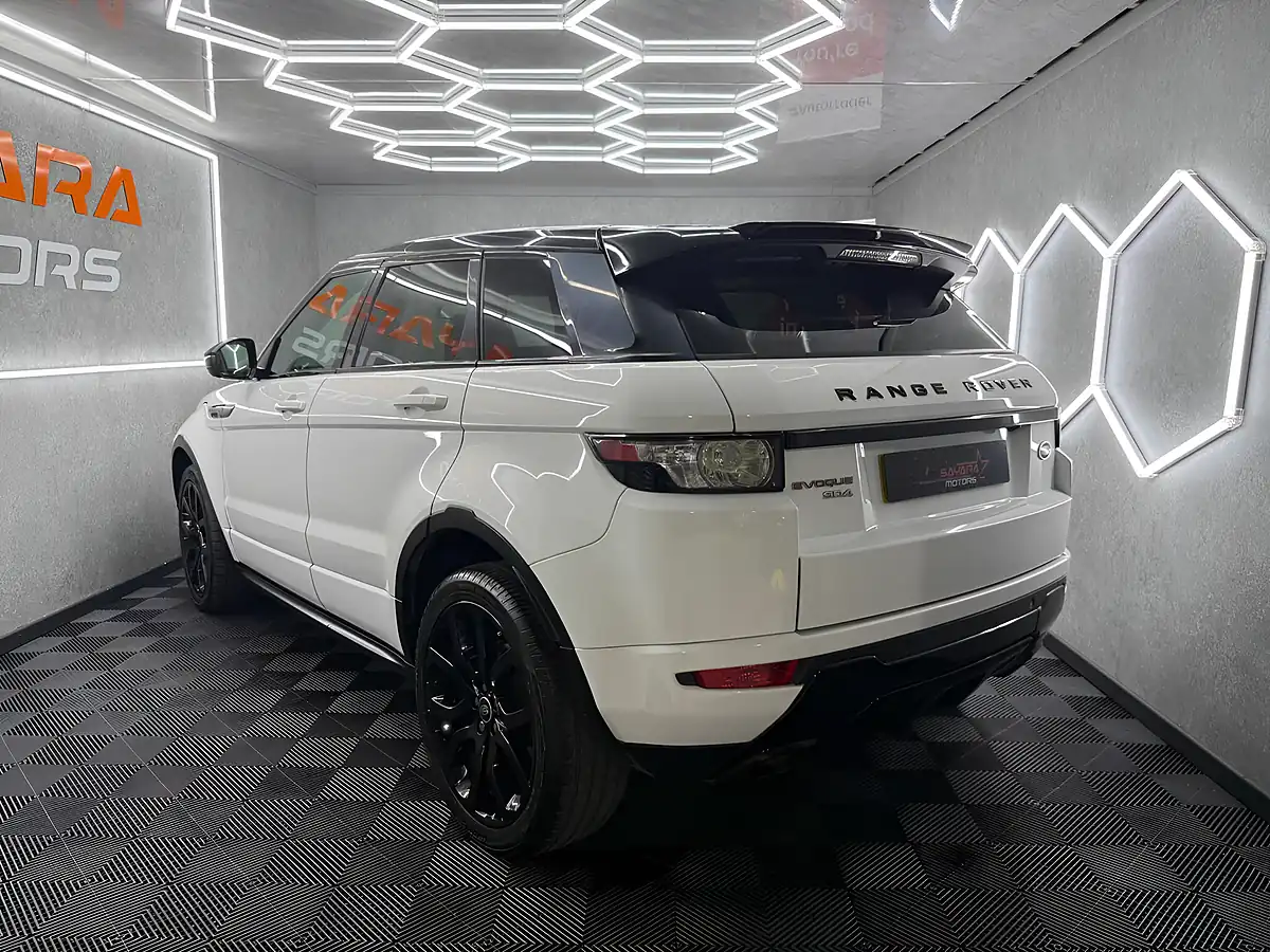 Used 2015 Land Rover Range Rover Evoque Dynamic White - Interior and Exterior details 10