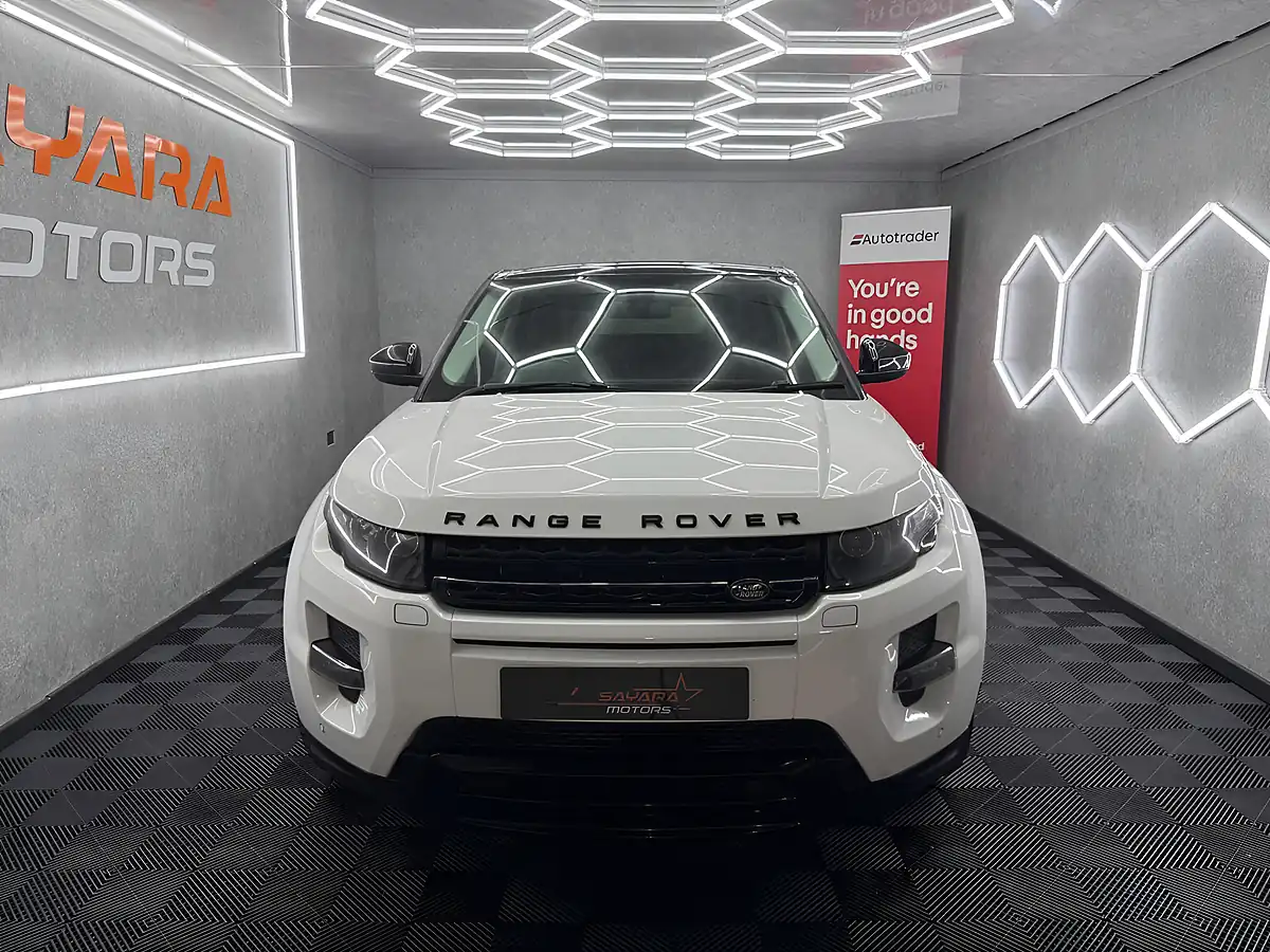Used 2015 Land Rover Range Rover Evoque Dynamic White - Interior and Exterior details 3