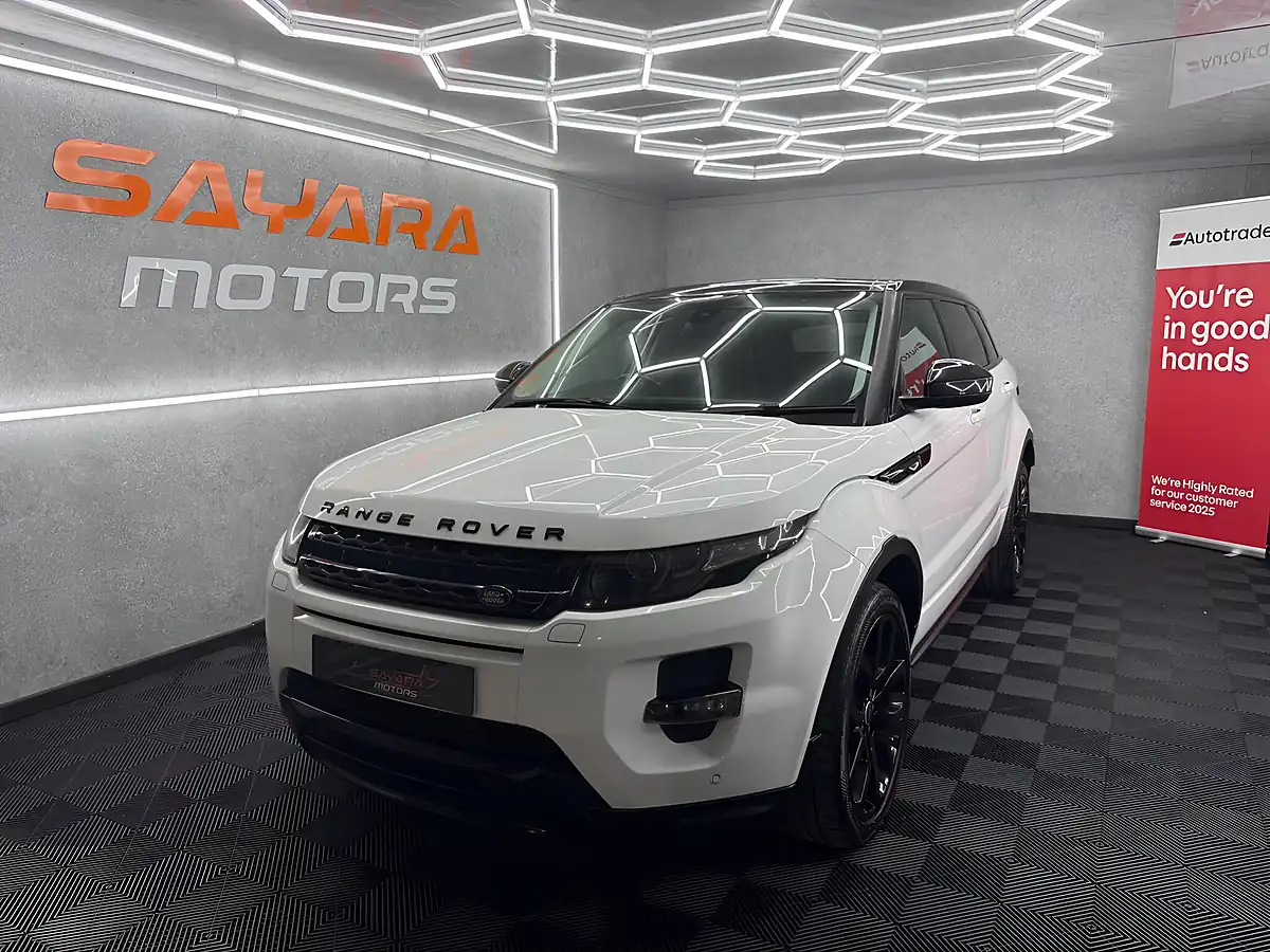 Used 2015 Land Rover Range Rover Evoque Dynamic White - Interior and Exterior details 6