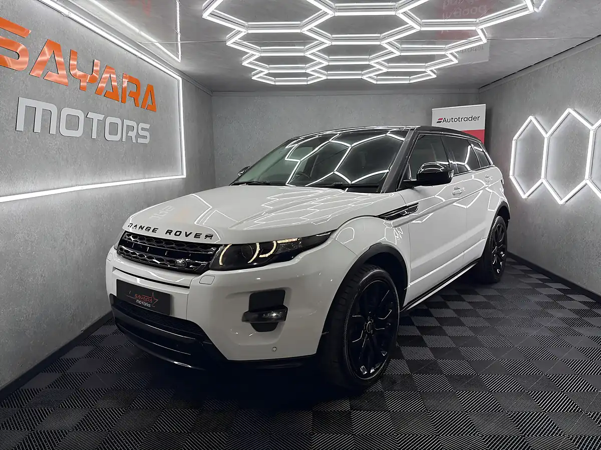 Used 2015 Land Rover Range Rover Evoque Dynamic White - Interior and Exterior details 7