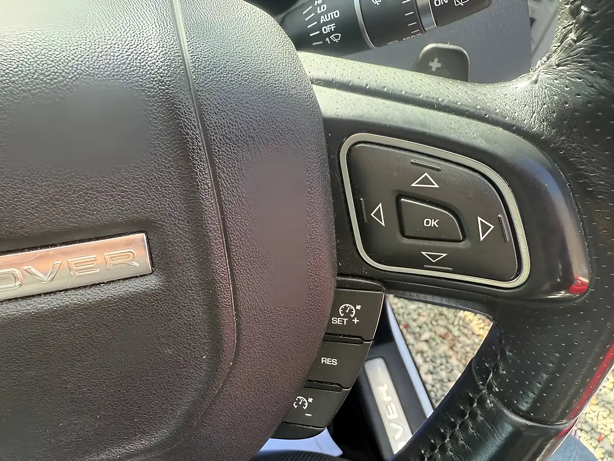 Used 2015 Land Rover Range Rover Evoque Dynamic White - Interior and Exterior details 15