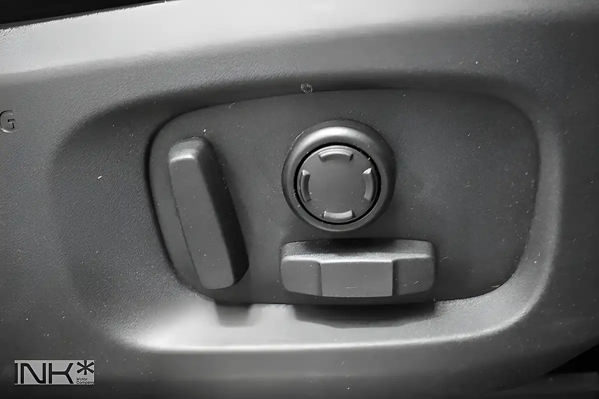 Used 2015 Land Rover Range Rover Evoque Hse Dynamic Grey - Interior and Exterior details 15