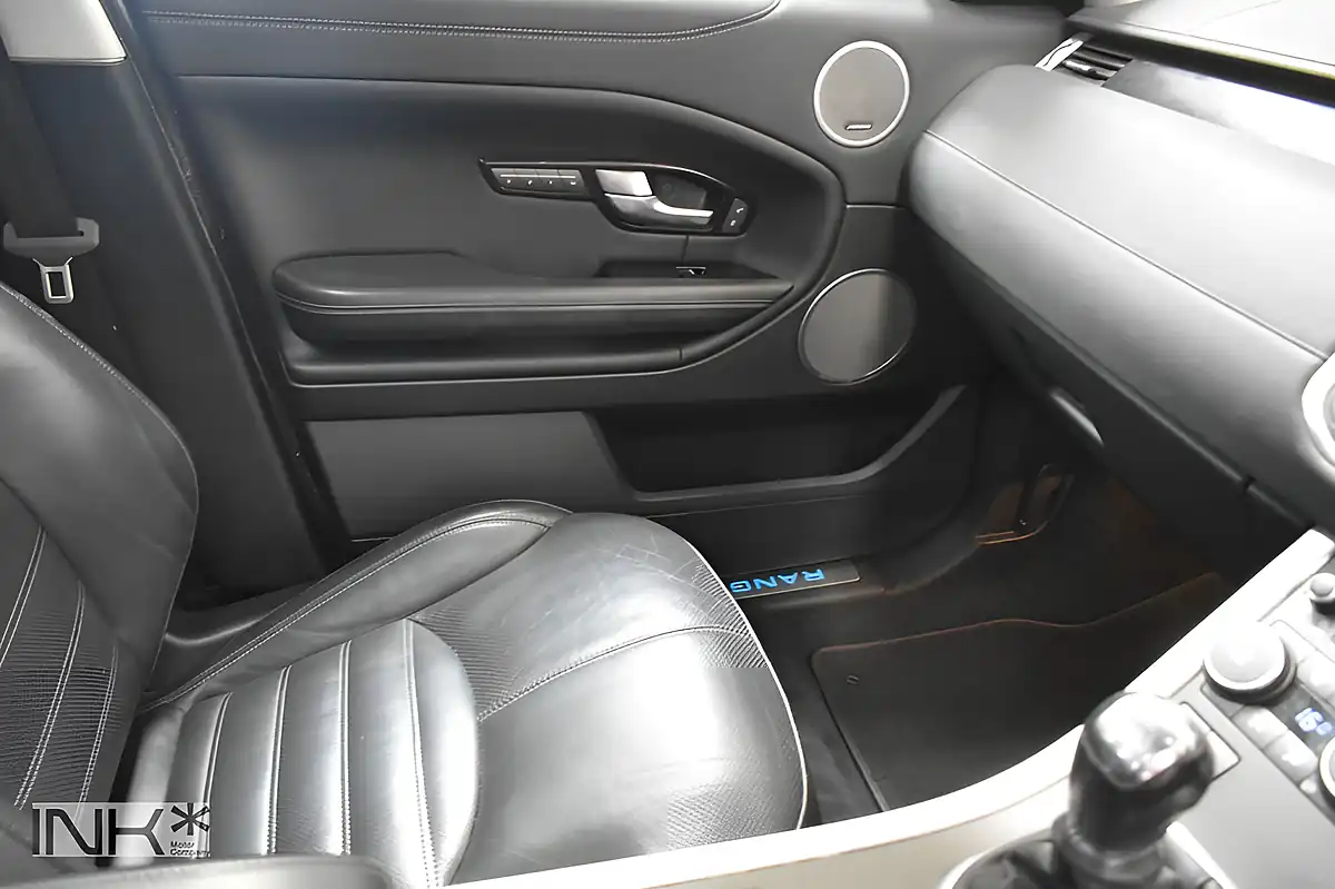 Used 2015 Land Rover Range Rover Evoque Hse Dynamic Grey - Interior and Exterior details 20