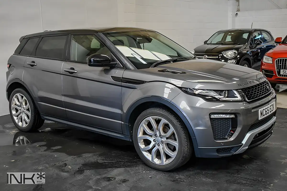 Used 2015 Land Rover Range Rover Evoque Hse Dynamic Grey - Interior and Exterior details 3