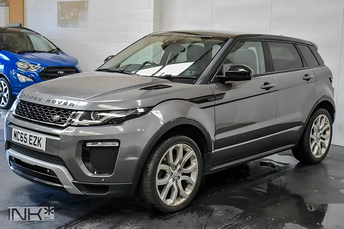 Used 2015 Land Rover Range Rover Evoque Hse Dynamic Grey - Interior and Exterior details 5