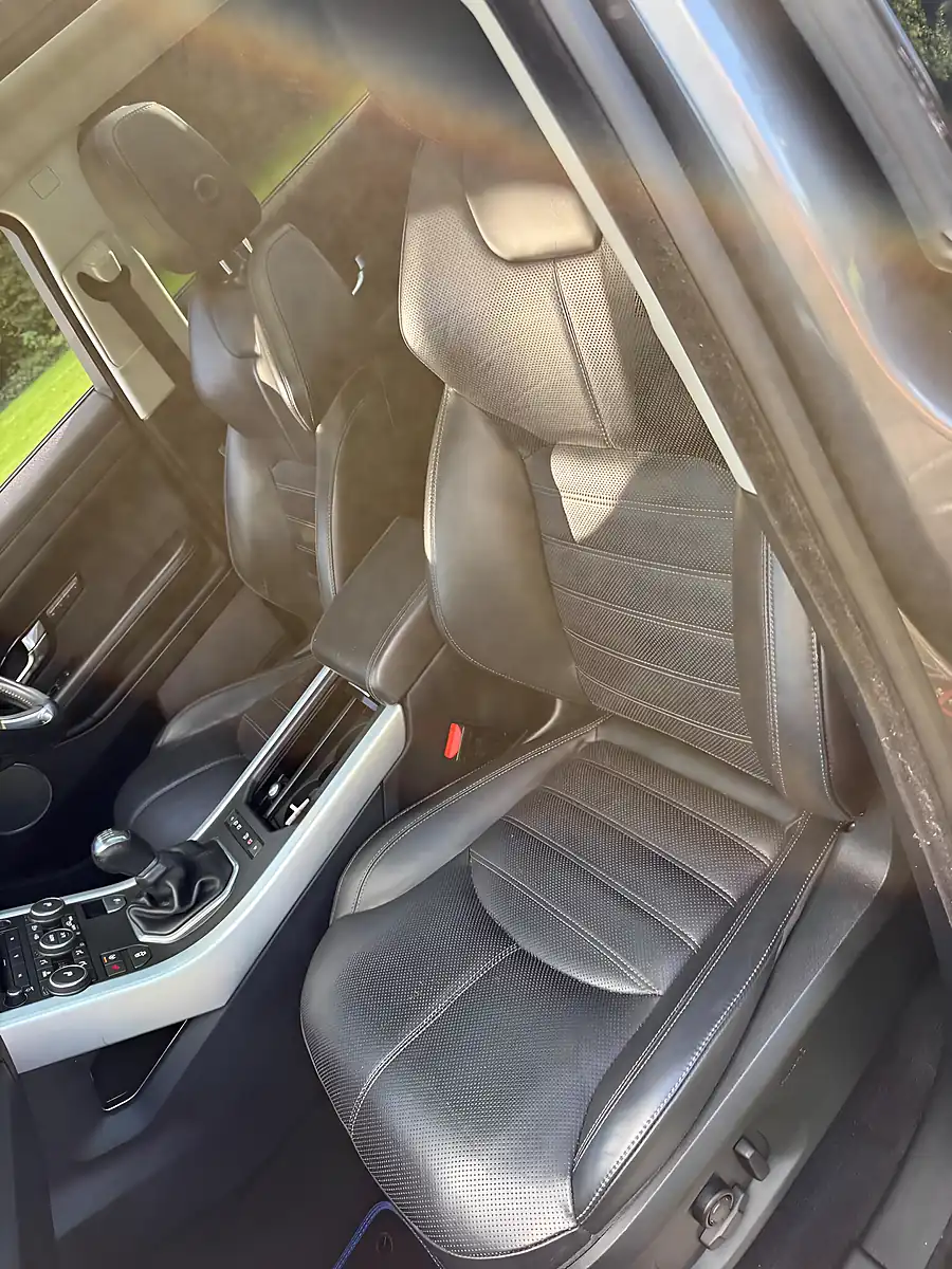 Used 2015 Land Rover Range Rover Evoque Hse Dynamic Grey - Interior and Exterior details 20