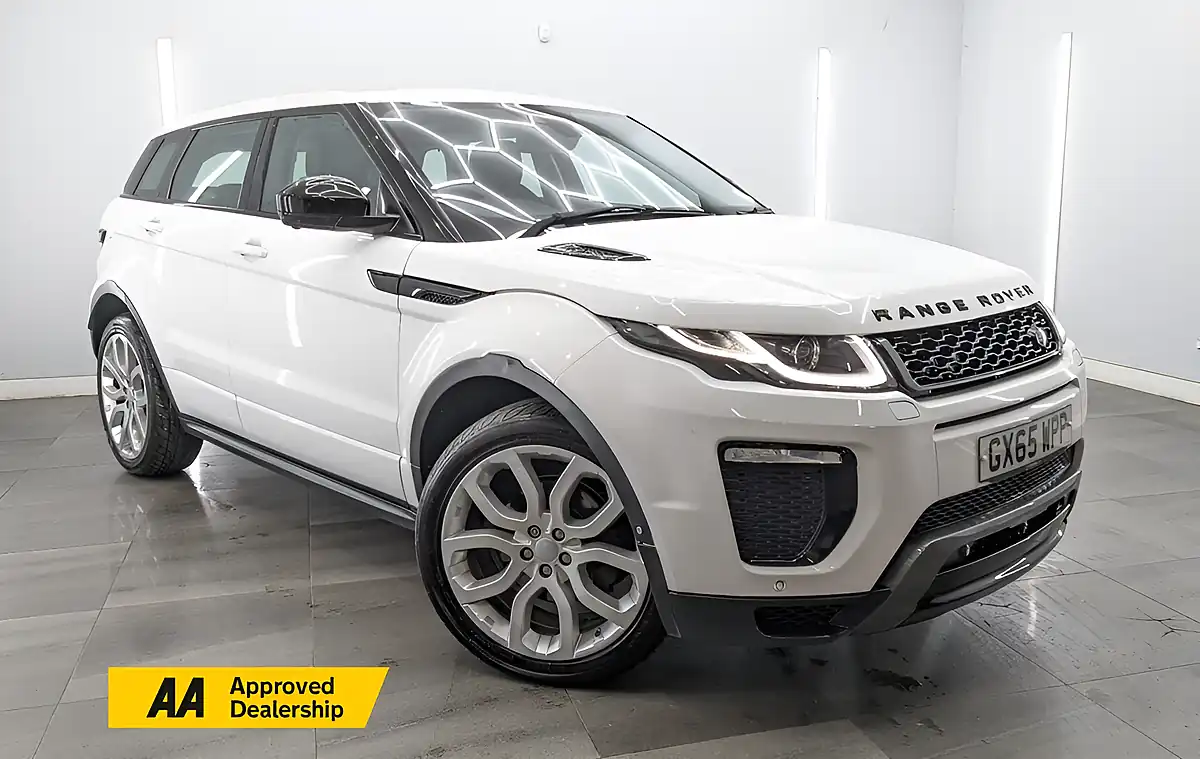 Used 2015 Land Rover Range Rover Evoque Hse Dynamic Lux Fuji White - Front View