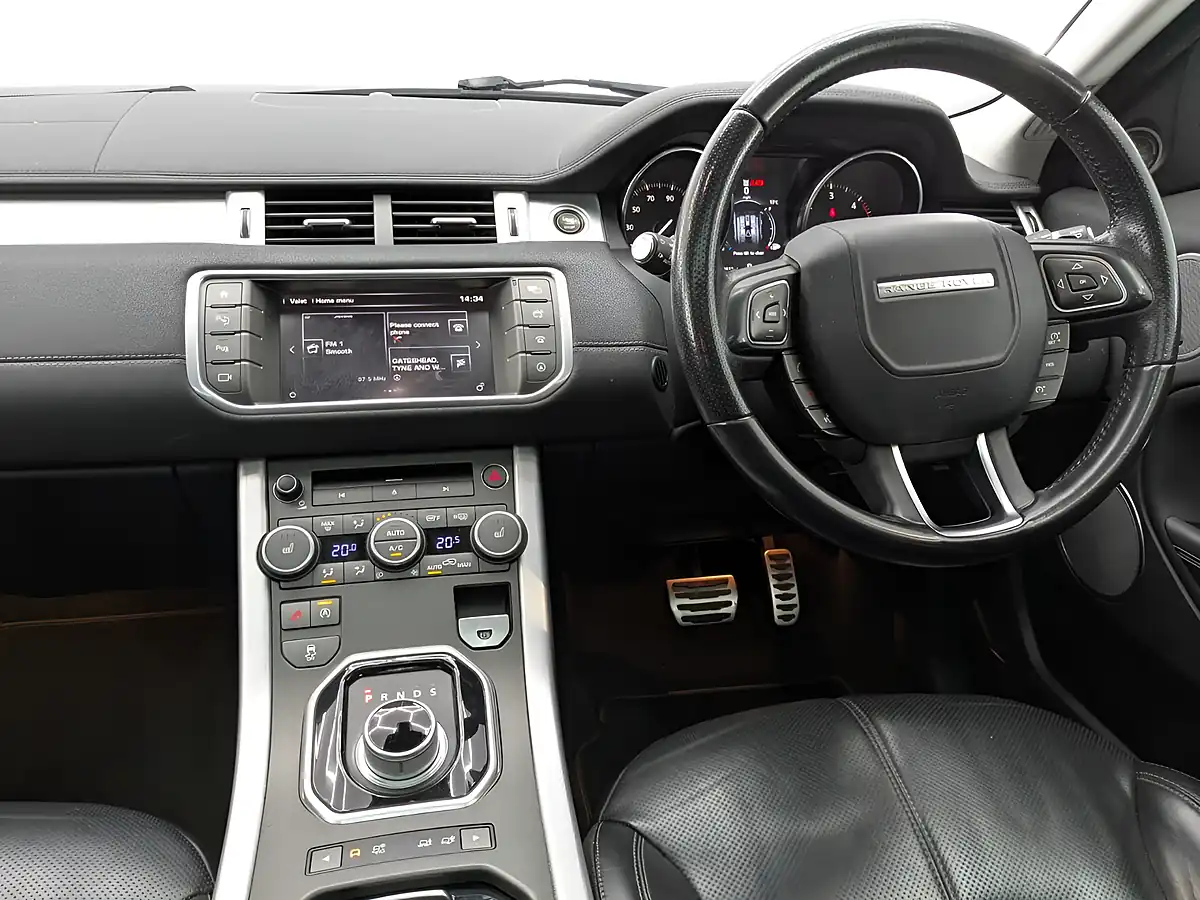 Used 2015 Land Rover Range Rover Evoque Hse Dynamic Lux Fuji White - Interior and Exterior details 18