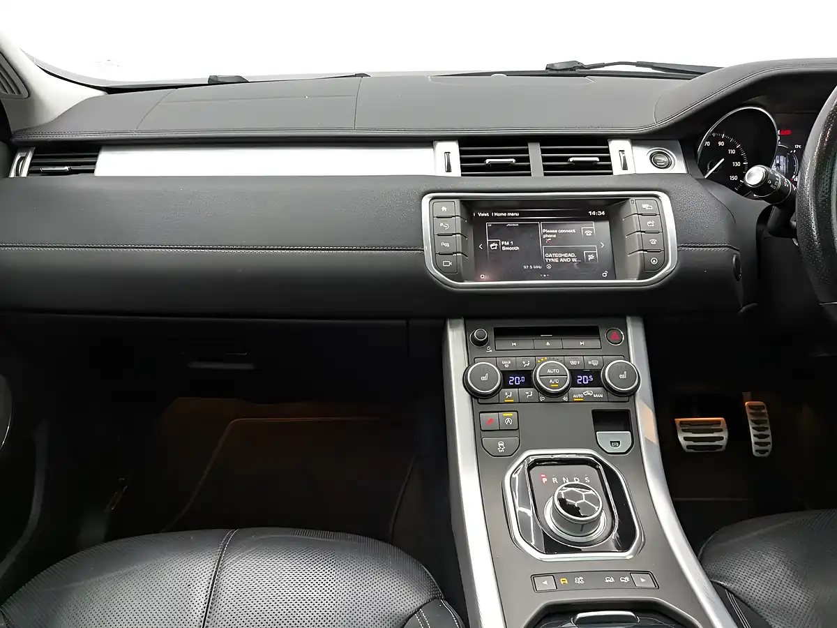 Used 2015 Land Rover Range Rover Evoque Hse Dynamic Lux Fuji White - Interior and Exterior details 19