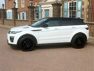 Used 2015 Land Rover Range Rover Evoque Hse Dynamic Lux White - Interior and Exterior details 5