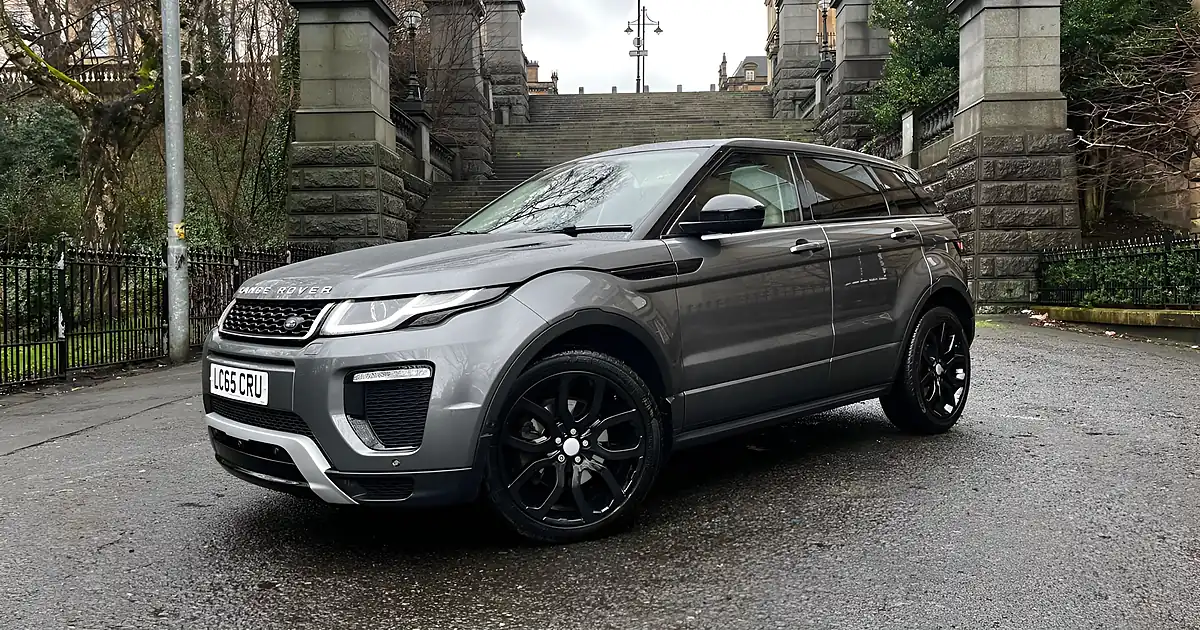 Used 2015 Land Rover Range Rover Evoque Hse Dynamic Luxury Grey - Front View