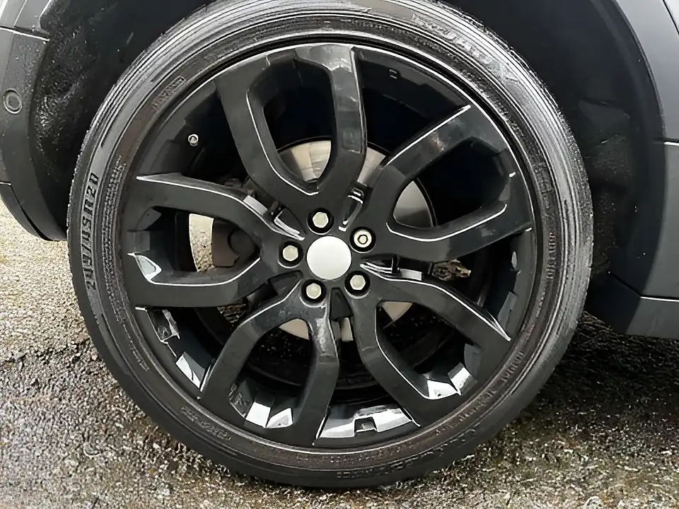 Used 2015 Land Rover Range Rover Evoque Hse Dynamic Luxury Grey - Interior and Exterior details 11