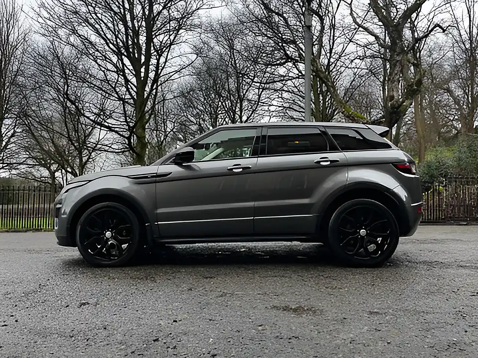 Used 2015 Land Rover Range Rover Evoque Hse Dynamic Luxury Grey - Interior and Exterior details 2