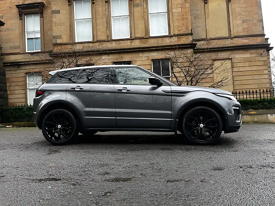 Used 2015 Land Rover Range Rover Evoque Hse Dynamic Luxury Grey - Interior and Exterior details 6