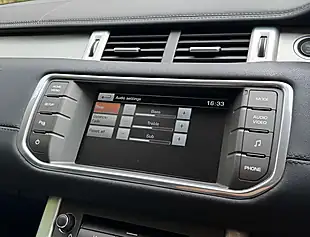 Used 2015 Land Rover Range Rover Evoque Pure Firenze Red - Interior and Exterior details 14