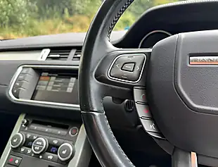 Used 2015 Land Rover Range Rover Evoque Pure Firenze Red - Interior and Exterior details 16