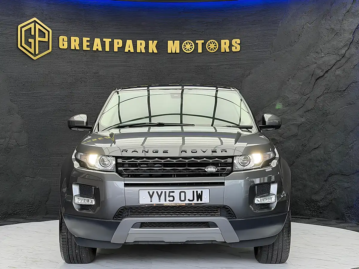 Used 2015 Land Rover Range Rover Evoque Pure Grey - Interior and Exterior details 2