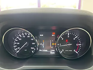 Used 2015 Land Rover Range Rover Evoque Pure Grey - Interior and Exterior details 17