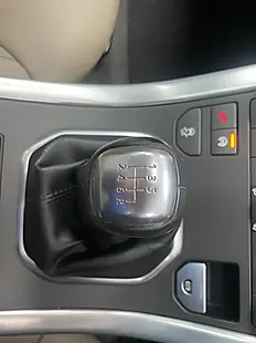 Used 2015 Land Rover Range Rover Evoque Pure Grey - Interior and Exterior details 2