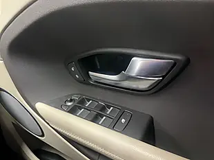 Used 2015 Land Rover Range Rover Evoque Pure Grey - Interior and Exterior details 20