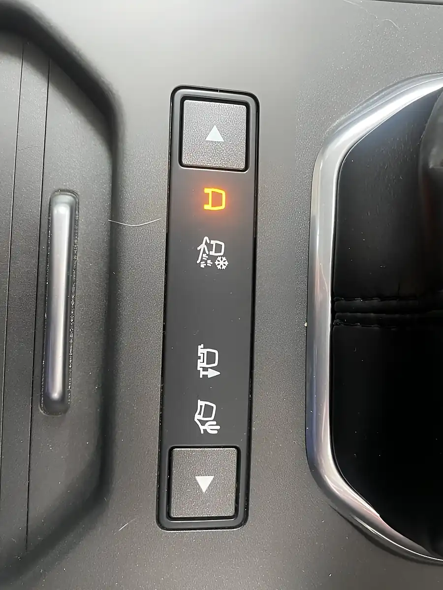 Used 2015 Land Rover Range Rover Evoque Pure Grey - Interior and Exterior details 3