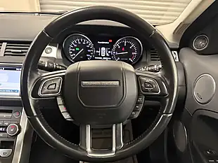 Used 2015 Land Rover Range Rover Evoque Pure Tech Black - Interior and Exterior details 11