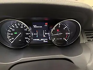 Used 2015 Land Rover Range Rover Evoque Pure Tech Black - Interior and Exterior details 12