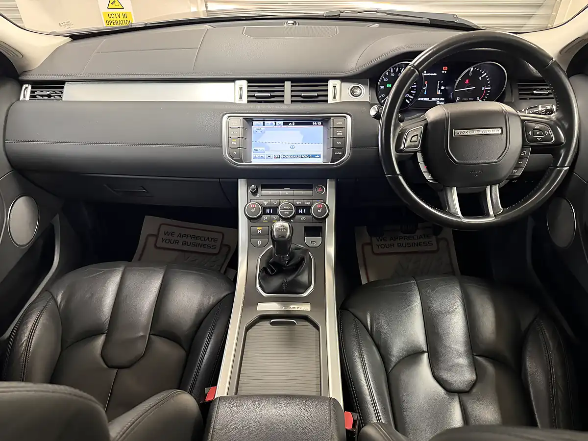 Used 2015 Land Rover Range Rover Evoque Pure Tech Black - Interior and Exterior details 15