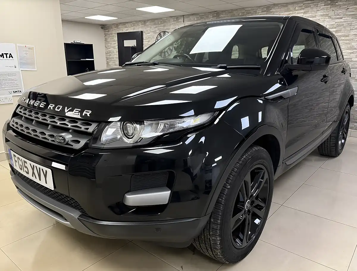 Used 2015 Land Rover Range Rover Evoque Pure Tech Black - Interior and Exterior details 2