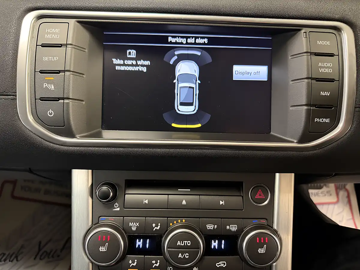 Used 2015 Land Rover Range Rover Evoque Pure Tech Black - Interior and Exterior details 8