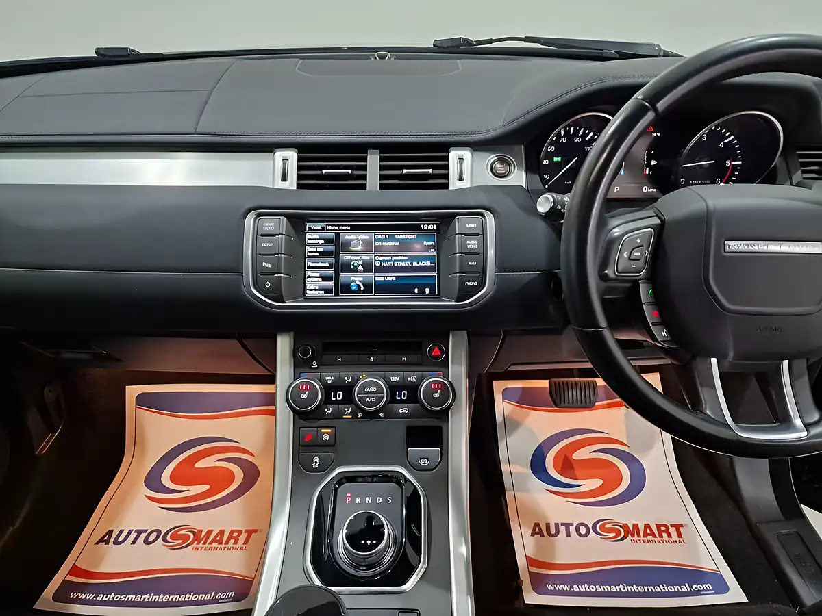 Used 2015 Land Rover Range Rover Evoque Pure Tech Blue - Interior and Exterior details 18