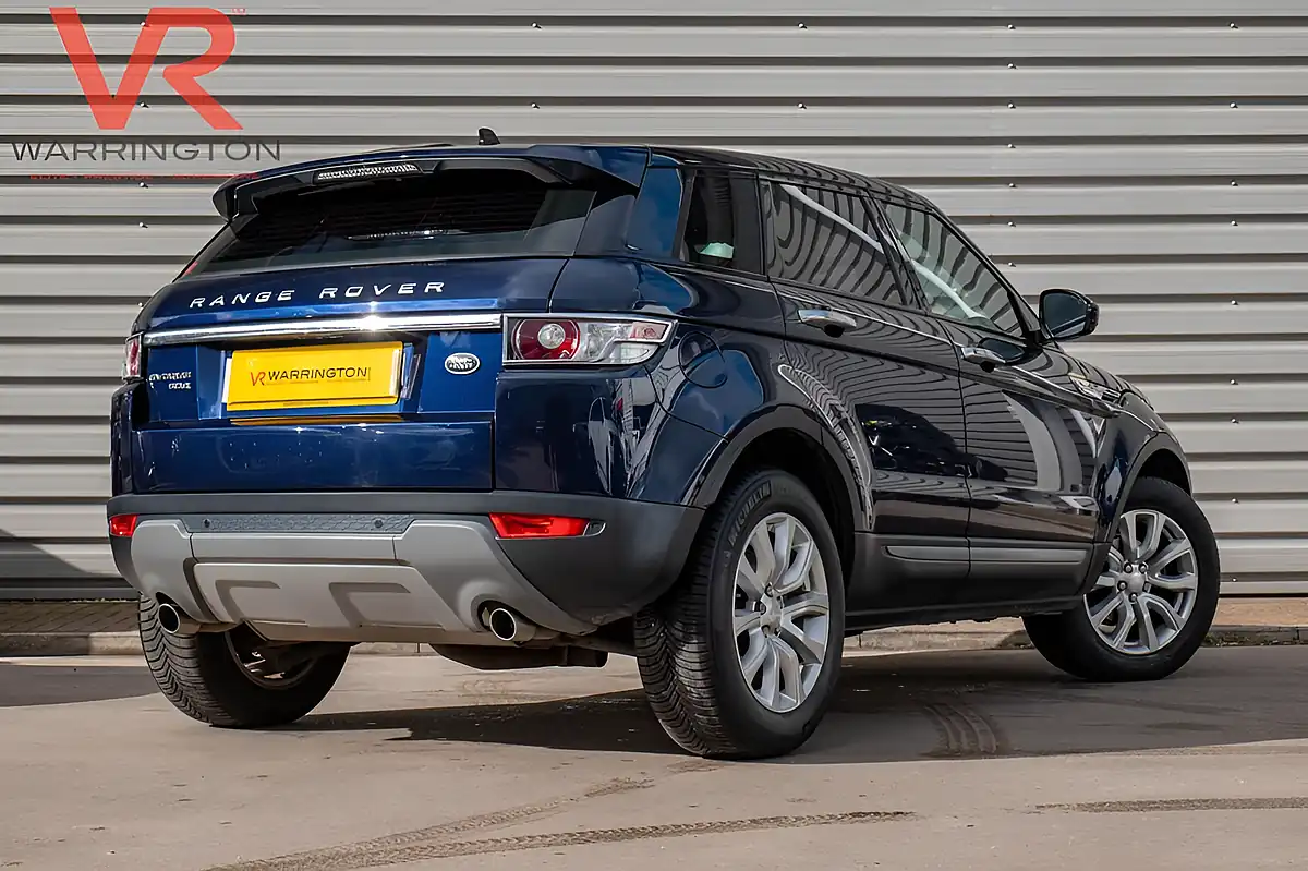 Used 2015 Land Rover Range Rover Evoque Pure Tech Blue - Interior and Exterior details 13