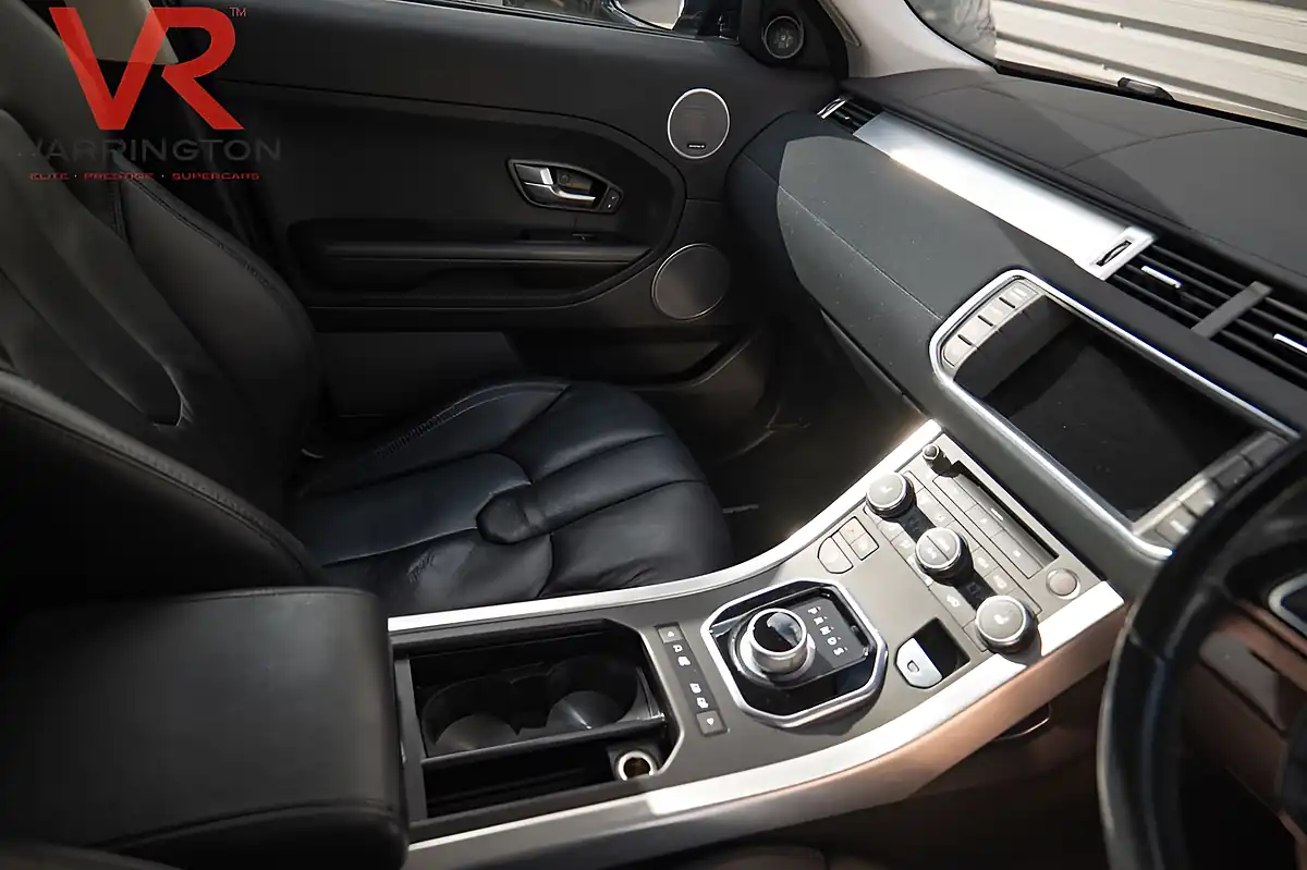 Used 2015 Land Rover Range Rover Evoque Pure Tech Blue - Interior and Exterior details 17