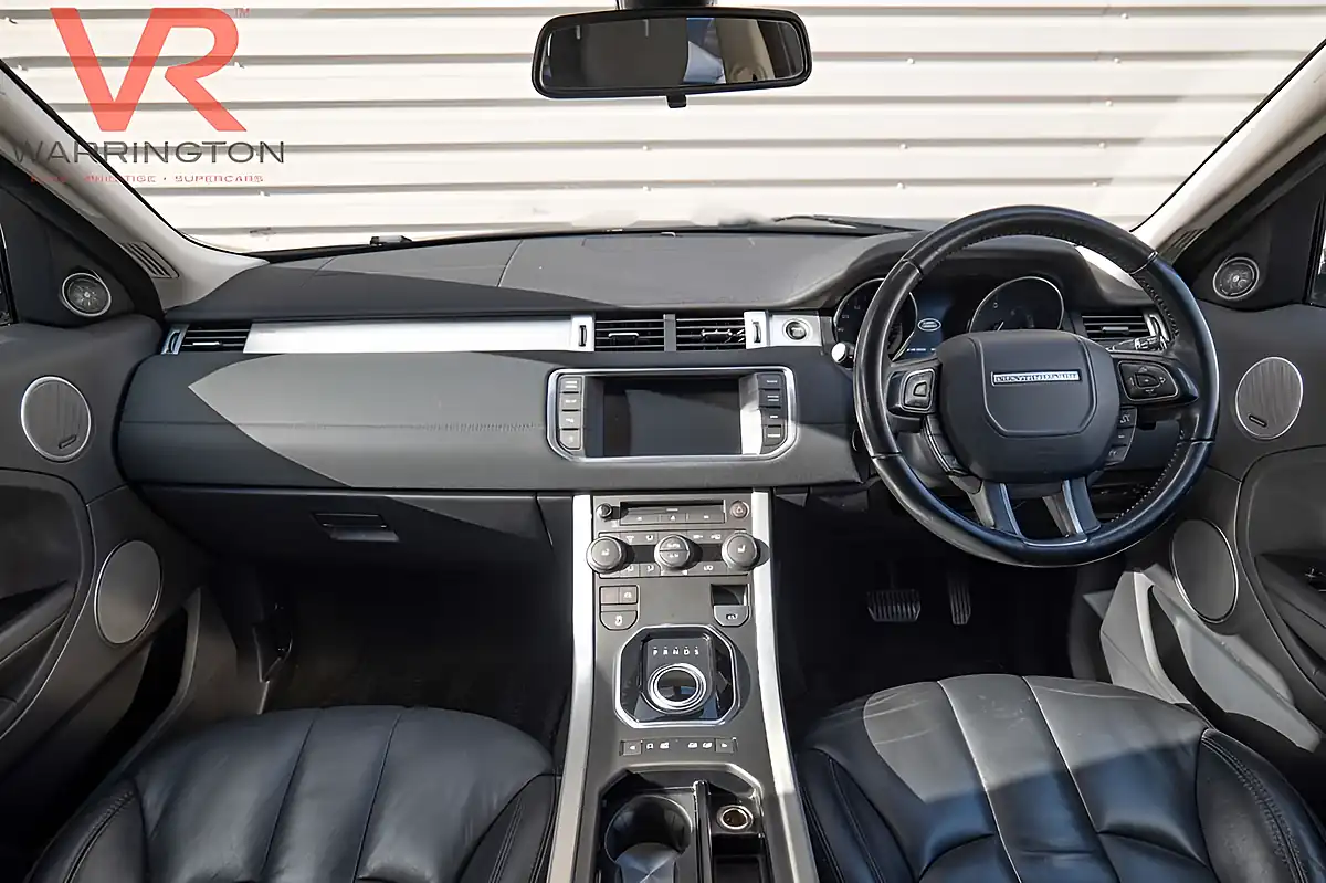 Used 2015 Land Rover Range Rover Evoque Pure Tech Blue - Interior and Exterior details 2