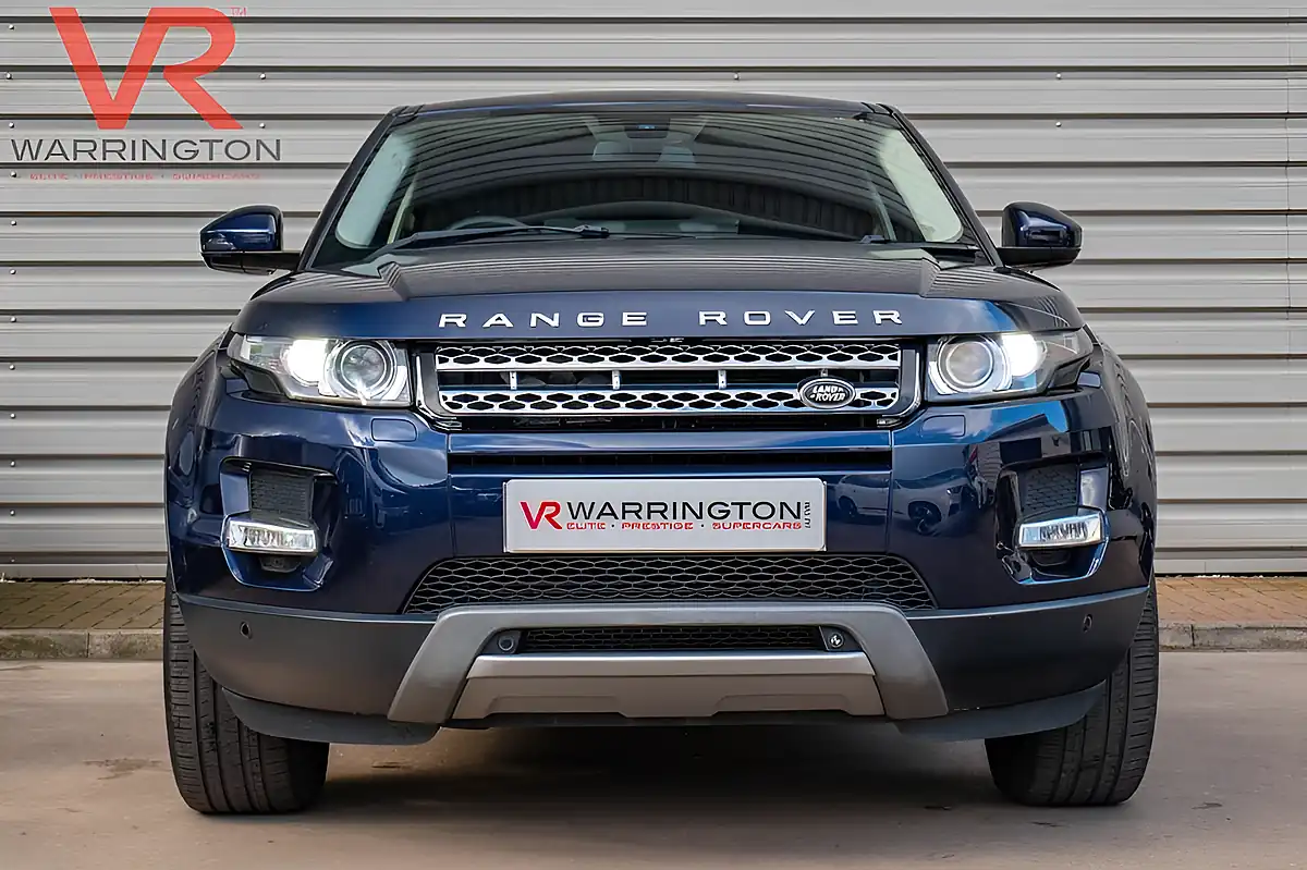 Used 2015 Land Rover Range Rover Evoque Pure Tech Blue - Interior and Exterior details 3