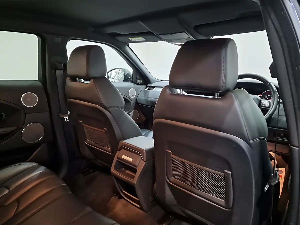 Used 2015 Land Rover Range Rover Evoque Pure Tech Blue - Interior and Exterior details 14