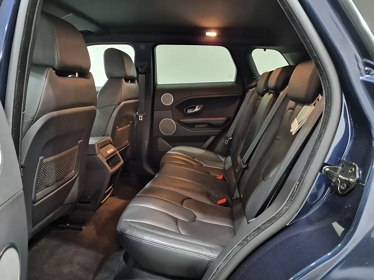 Used 2015 Land Rover Range Rover Evoque Pure Tech Blue - Interior and Exterior details 17