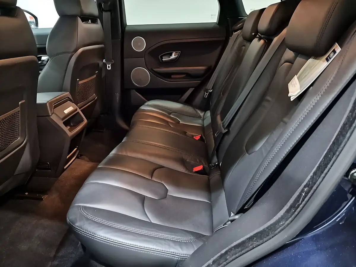 Used 2015 Land Rover Range Rover Evoque Pure Tech Blue - Interior and Exterior details 18
